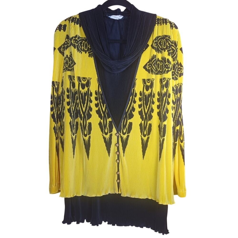 VTG Virginie Paris Pleated Blouse Yellow Black Art Deco Made in France Size XL - Picture 3 of 7